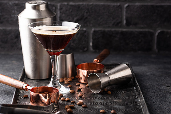 Dieuxpére mal anders: Espresso Martini – Der elegante Wachmacher