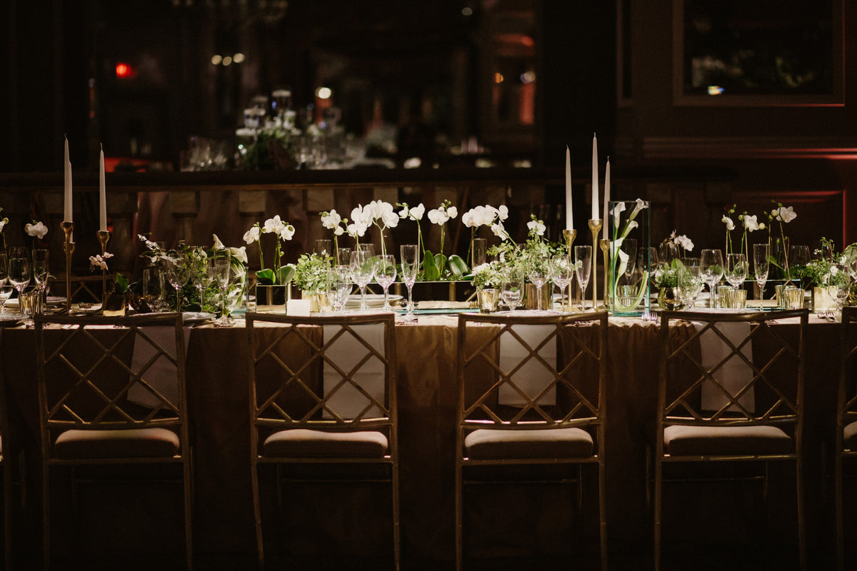 Maison Dieux Père setting for corporate events, private dinners and refined business gifting.