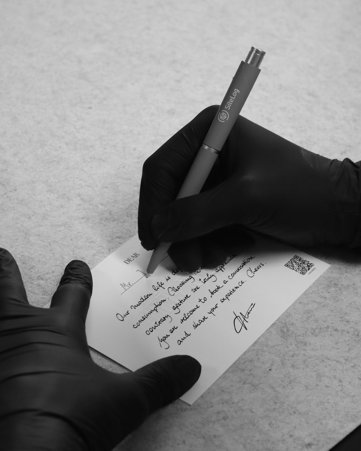 Handwritten personal message card prepared for a Maison Dieux Père order.